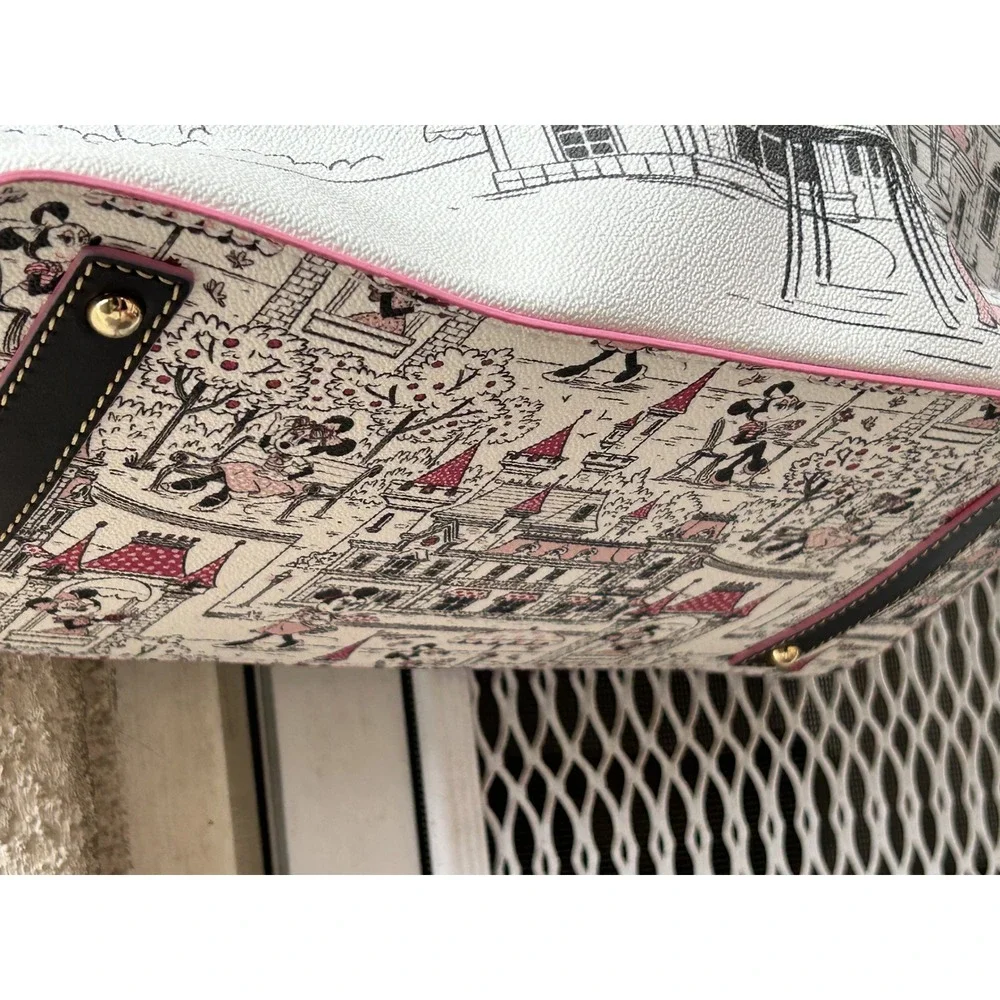 Dooney & Bourke Disney Parks Minnie Mouse Sketch Tote Bag White B20MD1854 NEW